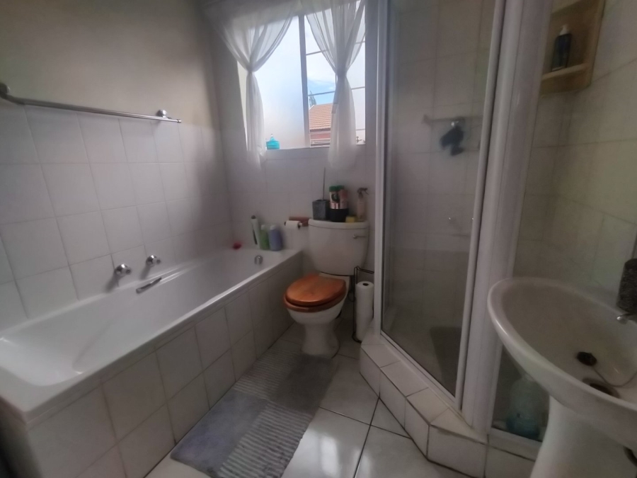 2 Bedroom Property for Sale in Bayswater Free State